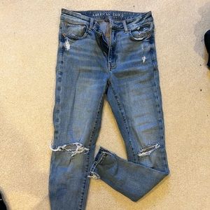American Eagle super high rise jegging size 6 new without tags
